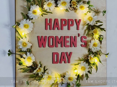 Tranh gỗ vuông Happy Women