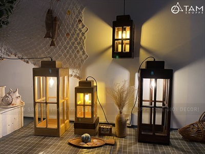 Đèn gỗ nhà trụ 4 cửa hình chữ nhật đứng [Tặng bóng đèn - Gỗ đẹp] DENGO-01