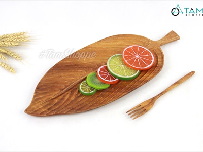 Dĩa gỗ hình chiếc lá phay lõm gân nổi DIA-GO-01