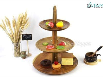 Kệ bánh 3 tầng gỗ dĩa tròn có chóp KEBANH-01