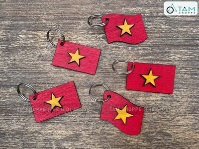 Móc khoá gỗ hình lá cờ Việt Nam [Mộc mạc - Sáng đẹp] MOCKHOA-01