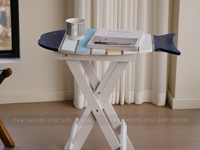 Bàn gỗ hình con cá sọc màu [Cao 60cm - Gấp gọn] BANGHE-03