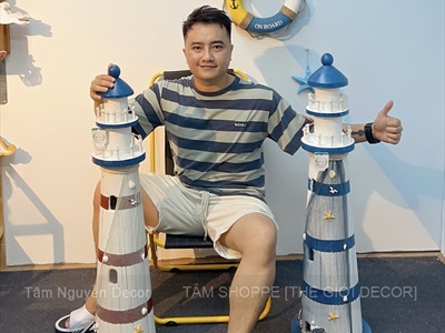 Mô hình ngọn hải đăng gỗ cao 1m [Nặng tay - Giả cũ] HAIDANG-03
