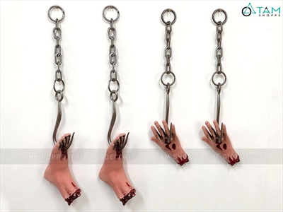 Mô hình tay chân máu móc xích treo kinh dị DTR-HLW-02