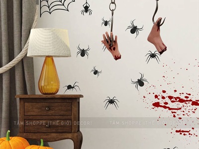 Mô hình tay chân máu móc xích treo kinh dị DTR-HLW-02