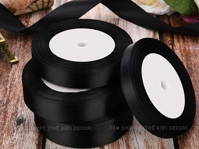 Ruy băng đen vải lụa satin cuộn 22m nhiều cỡ RUYBANG-14