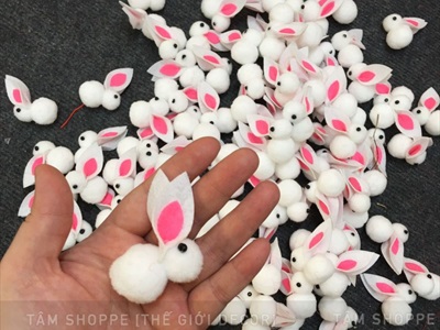 Set 02 con thỏ bông tai hồng handmade gắn lồng đèn TCV-THO-02