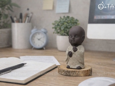 Tượng chú tiểu gốm nâu mini [Trầm ấm/ Cao 8cm] CHUTIEU-06